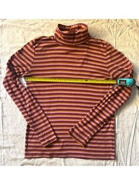 Burgundy Striped Long Sleeve Turtleneck Shirt Medium #fallfashion #cozy #preppy